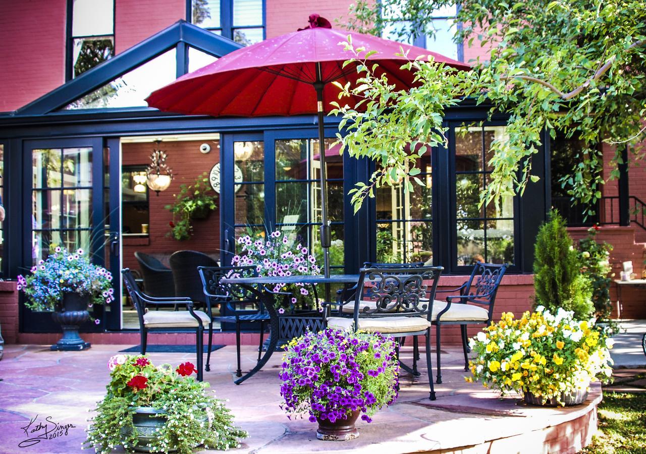 Chamberlin Inn Cody Exterior foto